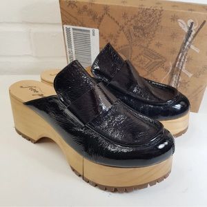 Free People Corbin Loafer Clogs Shoes UK 8 EU 41 Black Patent Leather Platform
